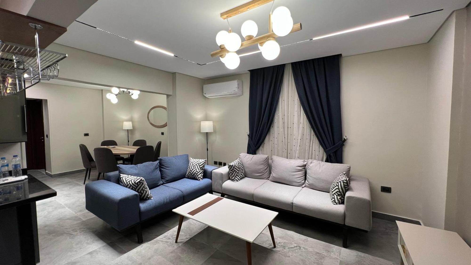 Luxury Apartment El Mohandessen El El Cairo Exterior foto